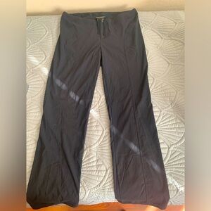 Women’s Columbia activewear pants Omni-shield advanced repellency Sz 12/44, New
